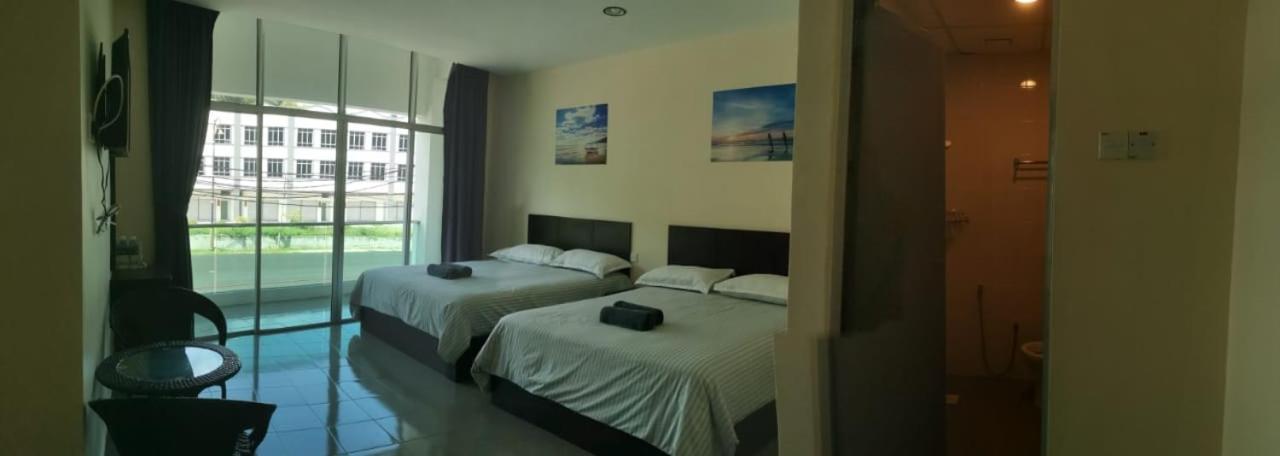 Hotel Pangkor Sj Pekan Pangkor Exterior photo