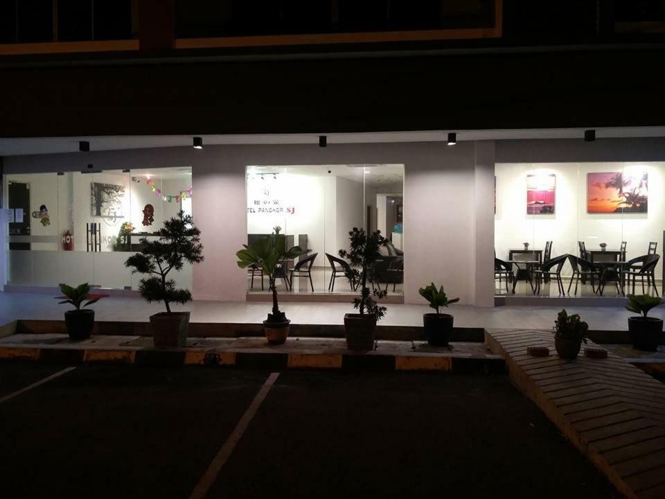 Hotel Pangkor Sj Pekan Pangkor Exterior photo